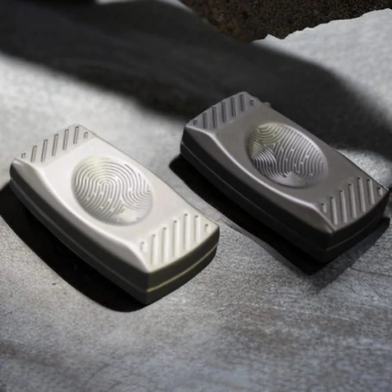 Luxe Imprint slider