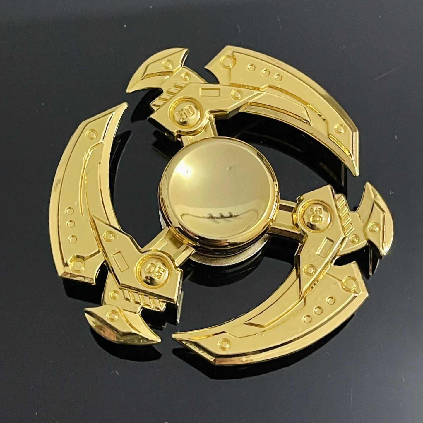 Luxe Brass Spinner™ | Calm in Motion
