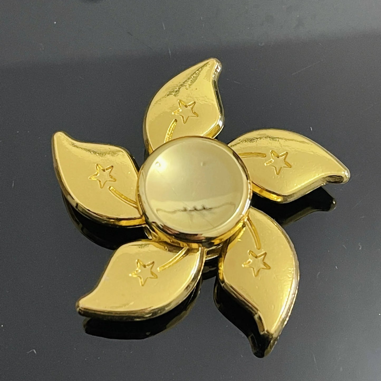 Luxe Brass Spinner™ | Calm in Motion