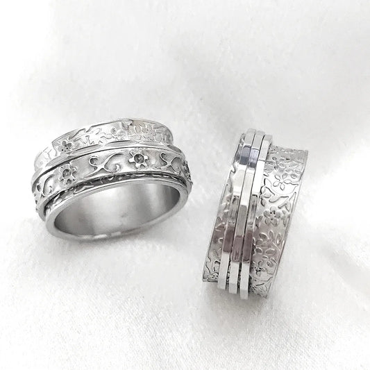 Luxe Bloom Ring™